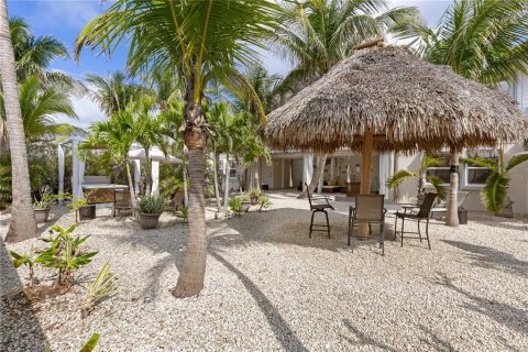 Immobilier commercial à vendre à Englewood, Floride: 285.4 m2 № 1687964 - photo 12