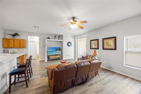 House in Port Charlotte, Florida 3 bedrooms, 189.52 sq.m. № 1888563 - photo 5