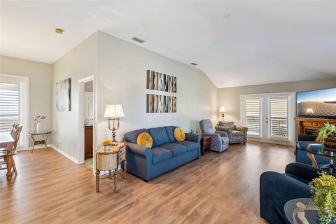 Villa ou maison à vendre à Tavares, Floride: 2 chambres, 137.87 m2 № 2430569 - photo 3