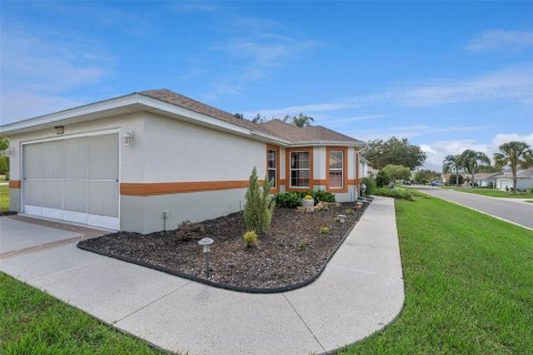 Villa ou maison à vendre à Tavares, Floride: 2 chambres, 137.87 m2 № 2430569 - photo 9
