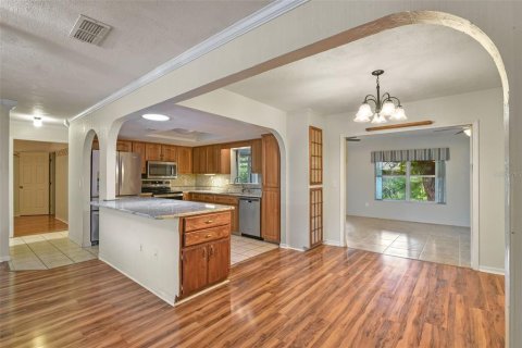 House in Summerfield, Florida 2 bedrooms, 184.13 sq.m. № 1827903 - photo 13