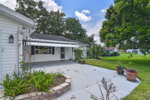 House in Summerfield, Florida 2 bedrooms, 184.13 sq.m. № 1827903 - photo 4