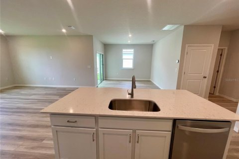 House in Palm Coast, Florida 3 bedrooms, 170.48 sq.m. № 1771743 - photo 16