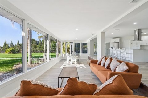 Villa ou maison à vendre à Orlando, Floride: 5 chambres, 407.75 m2 № 2125353 - photo 13