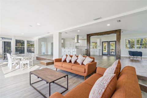 Villa ou maison à vendre à Orlando, Floride: 5 chambres, 407.75 m2 № 2125353 - photo 11