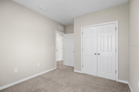 House in Riverview, Florida 5 bedrooms, 232.44 sq.m. № 1910204 - photo 14