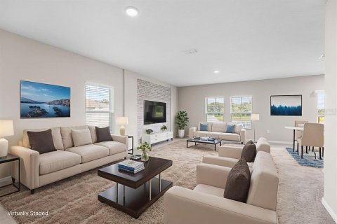 Villa ou maison à louer à Riverview, Floride: 5 chambres, 232.44 m2 № 1910204 - photo 3