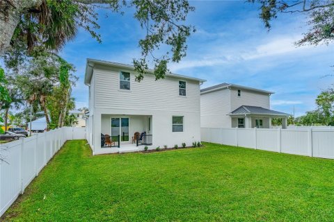 Villa ou maison à vendre à New Smyrna Beach, Floride: 3 chambres, 182.37 m2 № 1615464 - photo 28