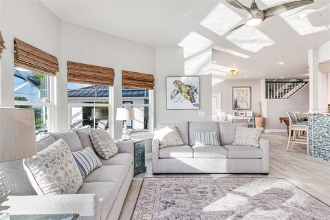 House in Matlacha, Florida 4 bedrooms, 373.56 sq.m. № 2130288 - photo 16