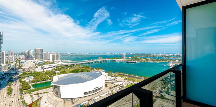 Condo in Miami, Florida, 1 bedroom  № 2178730