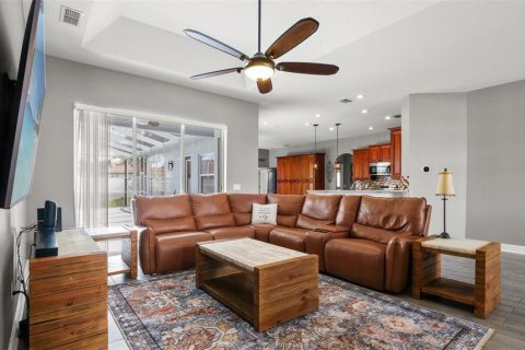 Casa en venta en Spring Hill, Florida, 4 dormitorios, 253.53 m2 № 2384369 - foto 23