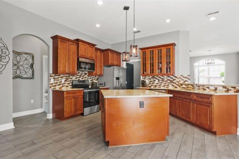 Casa en venta en Spring Hill, Florida, 4 dormitorios, 253.53 m2 № 2384369 - foto 27