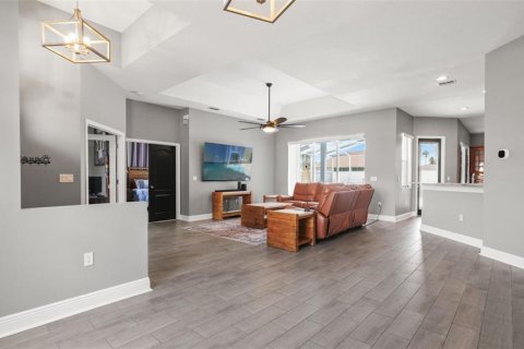 Casa en venta en Spring Hill, Florida, 4 dormitorios, 253.53 m2 № 2384369 - foto 20