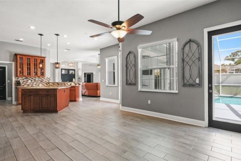 Casa en venta en Spring Hill, Florida, 4 dormitorios, 253.53 m2 № 2384369 - foto 26