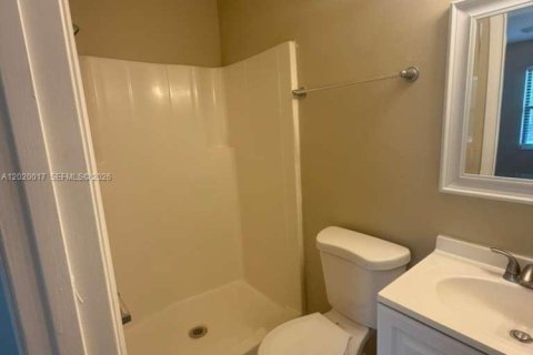 Condo in St. Lucie, Florida, 2 bedrooms  № 2086647 - photo 12
