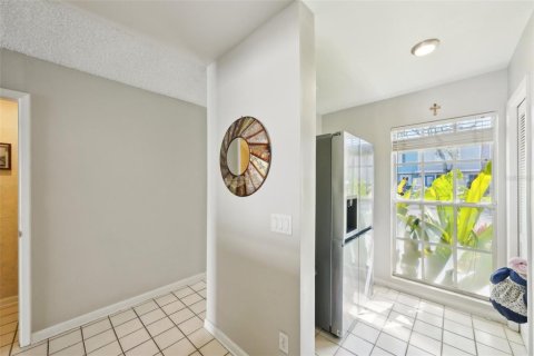 Adosado en venta en Tampa, Florida, 2 dormitorios, 110 m2 № 1523931 - foto 15