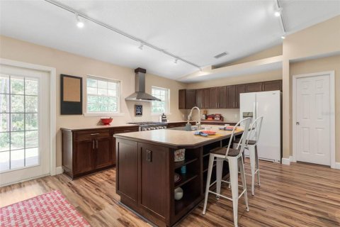 House in Bunnell, Florida 4 bedrooms, 212.1 sq.m. № 2237240 - photo 13