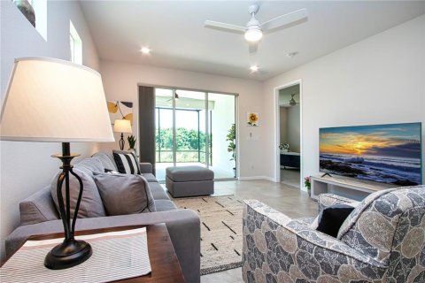 Villa ou maison à vendre à Parrish, Floride: 2 chambres, 141.03 m2 № 2200478 - photo 18