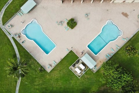 Купить кондоминиум в Маргит, Флорида 2 спальни, 91.97м2, № 2083048 - фото 26