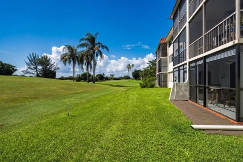 Copropriété à vendre à Pembroke Pines, Floride: 2 chambres, 108.7 m2 № 2249500 - photo 16