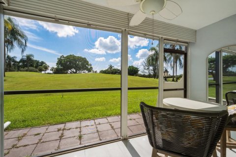 Copropriété à vendre à Pembroke Pines, Floride: 2 chambres, 108.7 m2 № 2249500 - photo 19