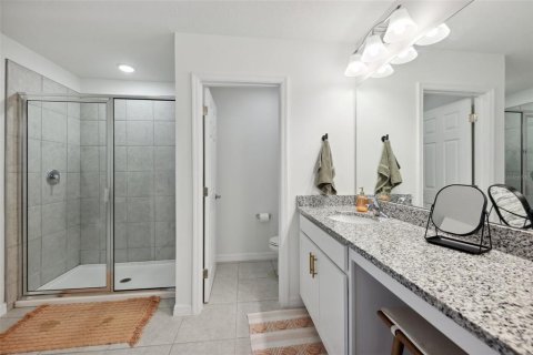House in Tavares, Florida 4 bedrooms, 201.69 sq.m. № 1602967 - photo 21
