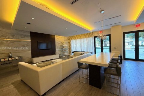 Condominio en venta en Miami, Florida, 1 dormitorio, 70.79 m2 № 2031766 - foto 26