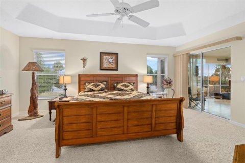 Casa en venta en The Villages, Florida, 3 dormitorios, 182.65 m2 № 1875845 - foto 16