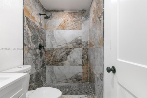 Immobilier commercial à vendre à Miramar, Floride: 176.33 m2 № 2255689 - photo 20