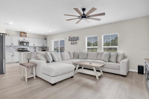 House in Parrish, Florida 5 bedrooms, 229.47 sq.m. № 1657777 - photo 9
