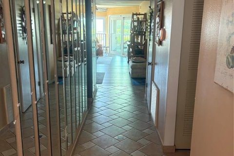Copropriété à louer à Bradenton Beach, Floride: 2 chambres, 104.14 m2 № 2138386 - photo 3