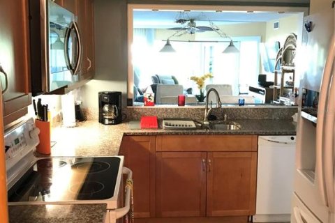 Copropriété à louer à Bradenton Beach, Floride: 2 chambres, 104.14 m2 № 2138386 - photo 4