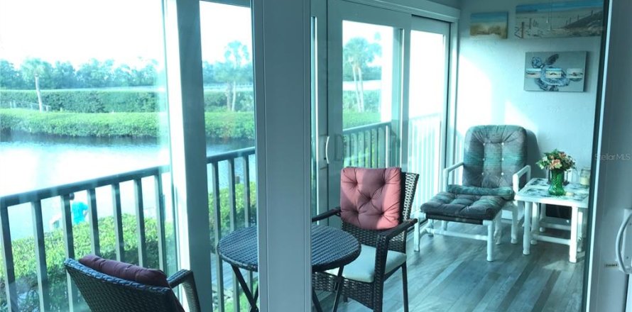 Condo à Bradenton Beach, Floride, 2 chambres  № 2138386