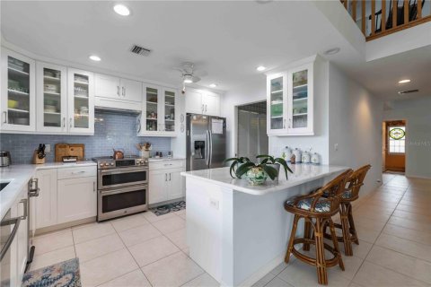 Villa ou maison à vendre à Englewood, Floride: 4 chambres, 301.37 m2 № 2196168 - photo 10