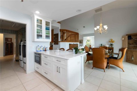 Villa ou maison à vendre à Englewood, Floride: 4 chambres, 301.37 m2 № 2196168 - photo 13