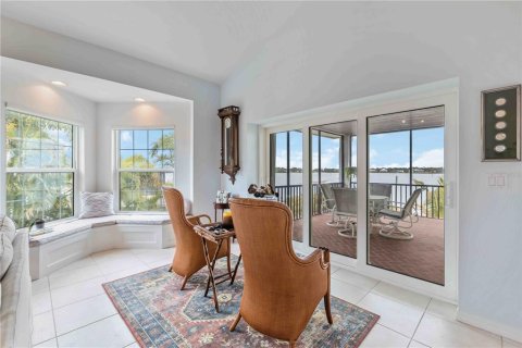 Villa ou maison à vendre à Englewood, Floride: 4 chambres, 301.37 m2 № 2196168 - photo 6