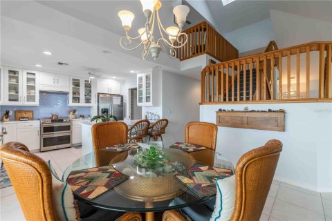 Villa ou maison à vendre à Englewood, Floride: 4 chambres, 301.37 m2 № 2196168 - photo 8