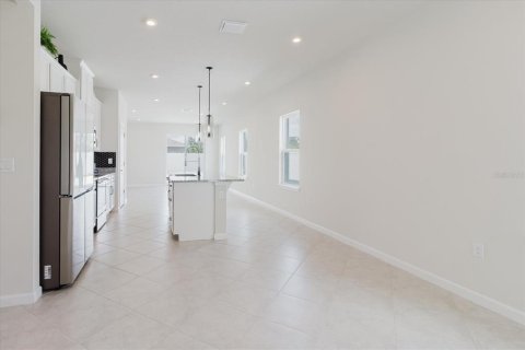 House in Spring Hill, Florida 3 bedrooms, 139.35 sq.m. № 1869397 - photo 5