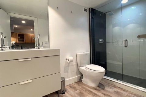 Apartment in Miami Beach, Florida 1 bedroom, 70.61 sq.m. № 1945597 - photo 11