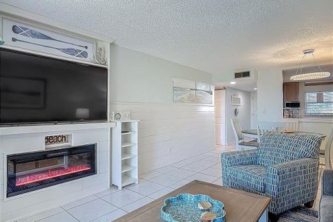 Condominio en venta en New Smyrna Beach, Florida, 1 dormitorio, 65.12 m2 № 1808482 - foto 8