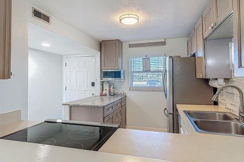 Condominio en venta en New Smyrna Beach, Florida, 1 dormitorio, 65.12 m2 № 1808482 - foto 2