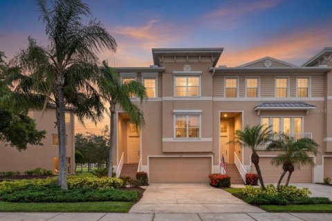 Townhouse in Seminole, Florida 3 bedrooms, 194.17 sq.m. № 2219267