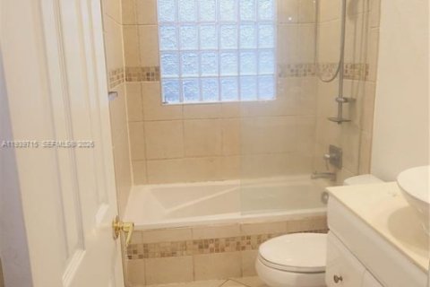 Copropriété à vendre à Fort Lauderdale, Floride: 1 chambre, 54.35 m2 № 2152675 - photo 17