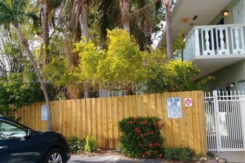 Copropriété à vendre à Fort Lauderdale, Floride: 1 chambre, 54.35 m2 № 2152675 - photo 22