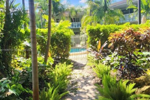 Copropriété à vendre à Fort Lauderdale, Floride: 1 chambre, 54.35 m2 № 2152675 - photo 16