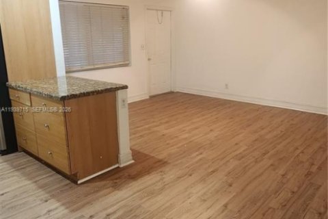 Copropriété à vendre à Fort Lauderdale, Floride: 1 chambre, 54.35 m2 № 2152675 - photo 7
