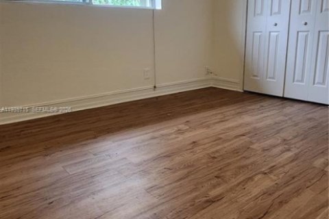 Copropriété à vendre à Fort Lauderdale, Floride: 1 chambre, 54.35 m2 № 2152675 - photo 4