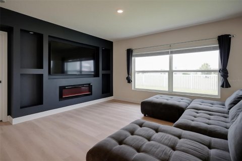 House in Kissimmee, Florida 3 bedrooms, 140.28 sq.m. № 1819331 - photo 2