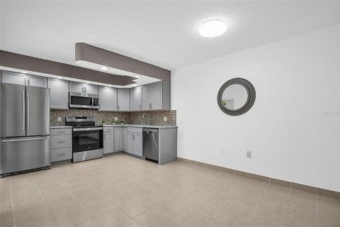 Touwnhouse à vendre à Palm Harbor, Floride: 2 chambres, 124.86 m2 № 1734592 - photo 6