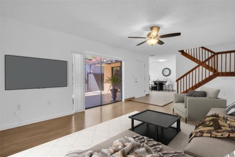 Touwnhouse à vendre à Palm Harbor, Floride: 2 chambres, 124.86 m2 № 1734592 - photo 13